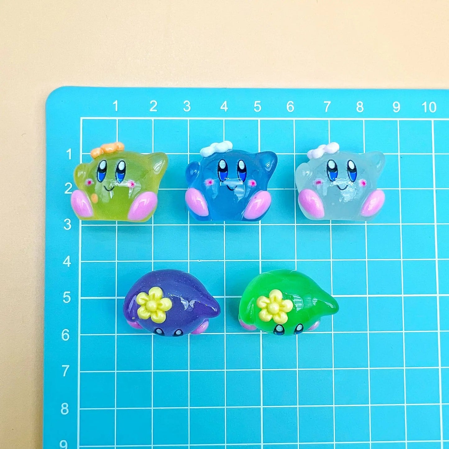 Zoobies Star Kirby Actiefiguur Set – Luminous en Unieke Decoratieve Sleutelhanger