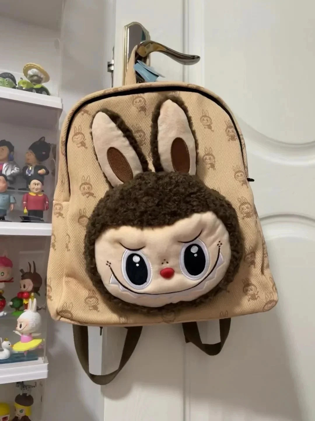Labubu Schattige Cartoon Plush Rugzak – Perfect voor Kinderen Met Zipper Sluiting