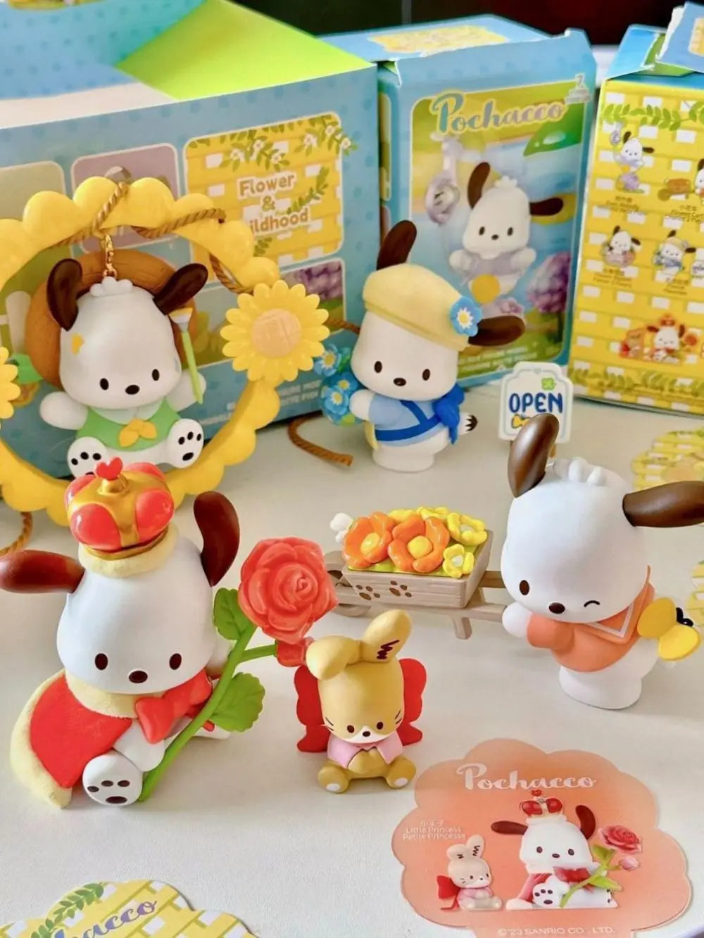 MINISO Kawaii Pochacco Figuren – Schattige Decoratie Voor Meisjes