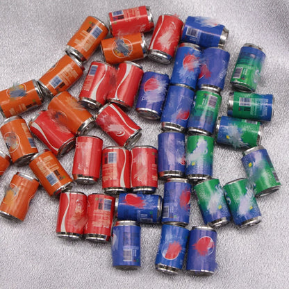 Miniatuur Frisdrank Blikjes – Perfect Voor Poppenhuis Decoratie