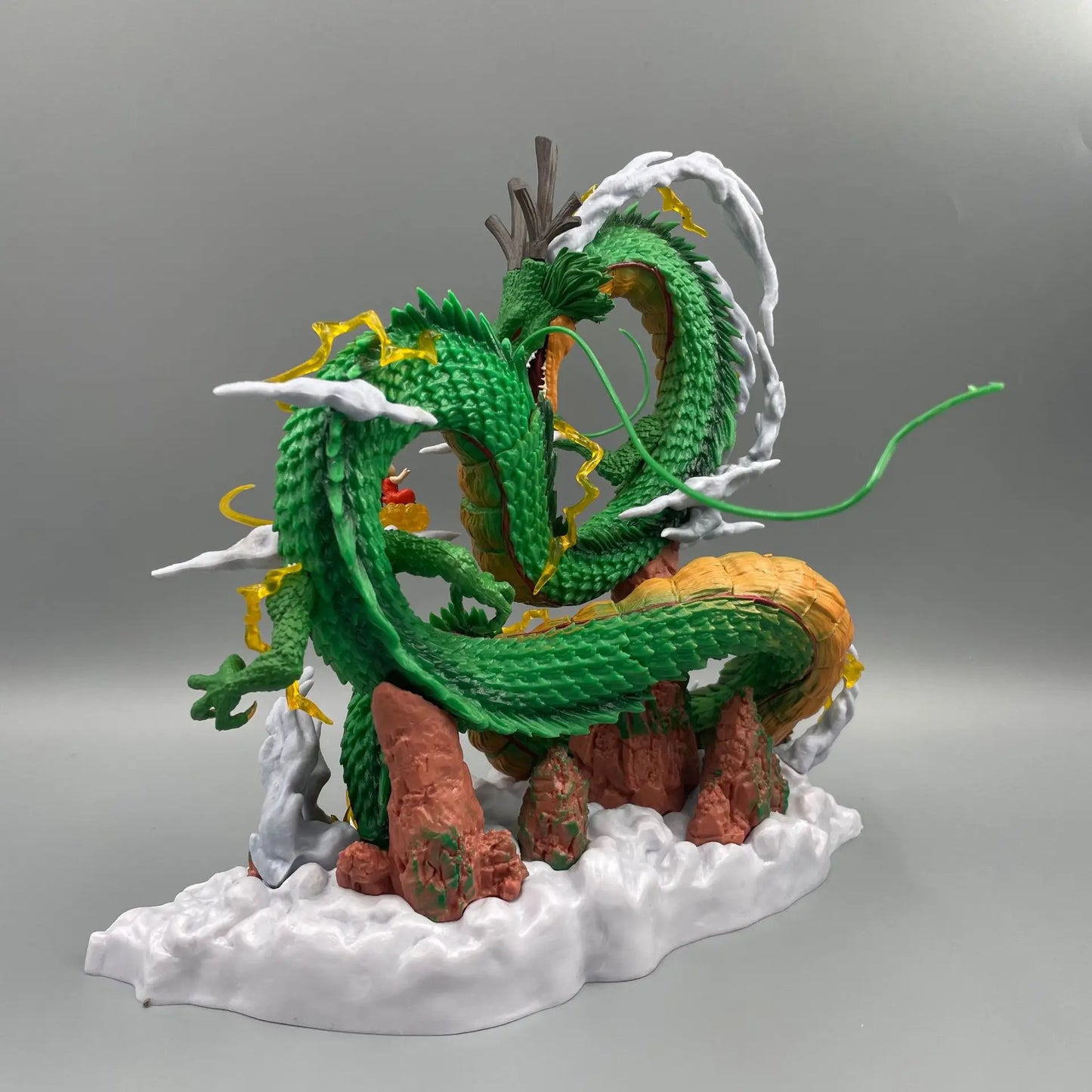Dragon Ball Collectibles Shenron Figurine – Gedetailleerde PVC Statue voor Verzamelaars