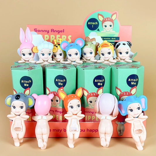 MINISO Schattige Party Sonny Angel Wangen Steun Blinddoos Auto Decoratie – Unieke Anime Beeldjes