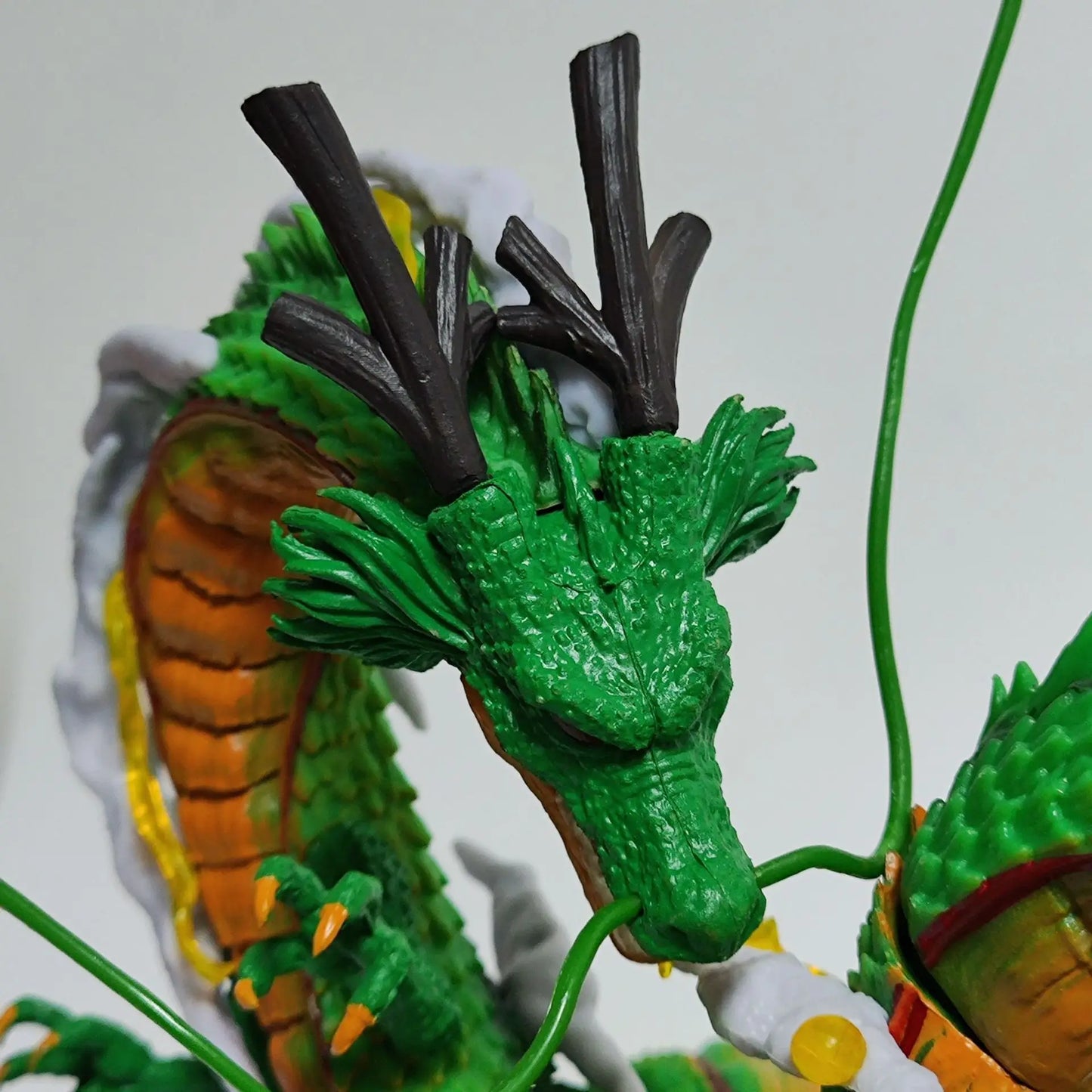 Dragon Ball Collectibles Shenron Figurine – Gedetailleerde PVC Statue voor Verzamelaars