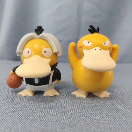 TAKARA TOMY Psyduck Basketbal Figurine – Schattige Decoratie en Cadeau
