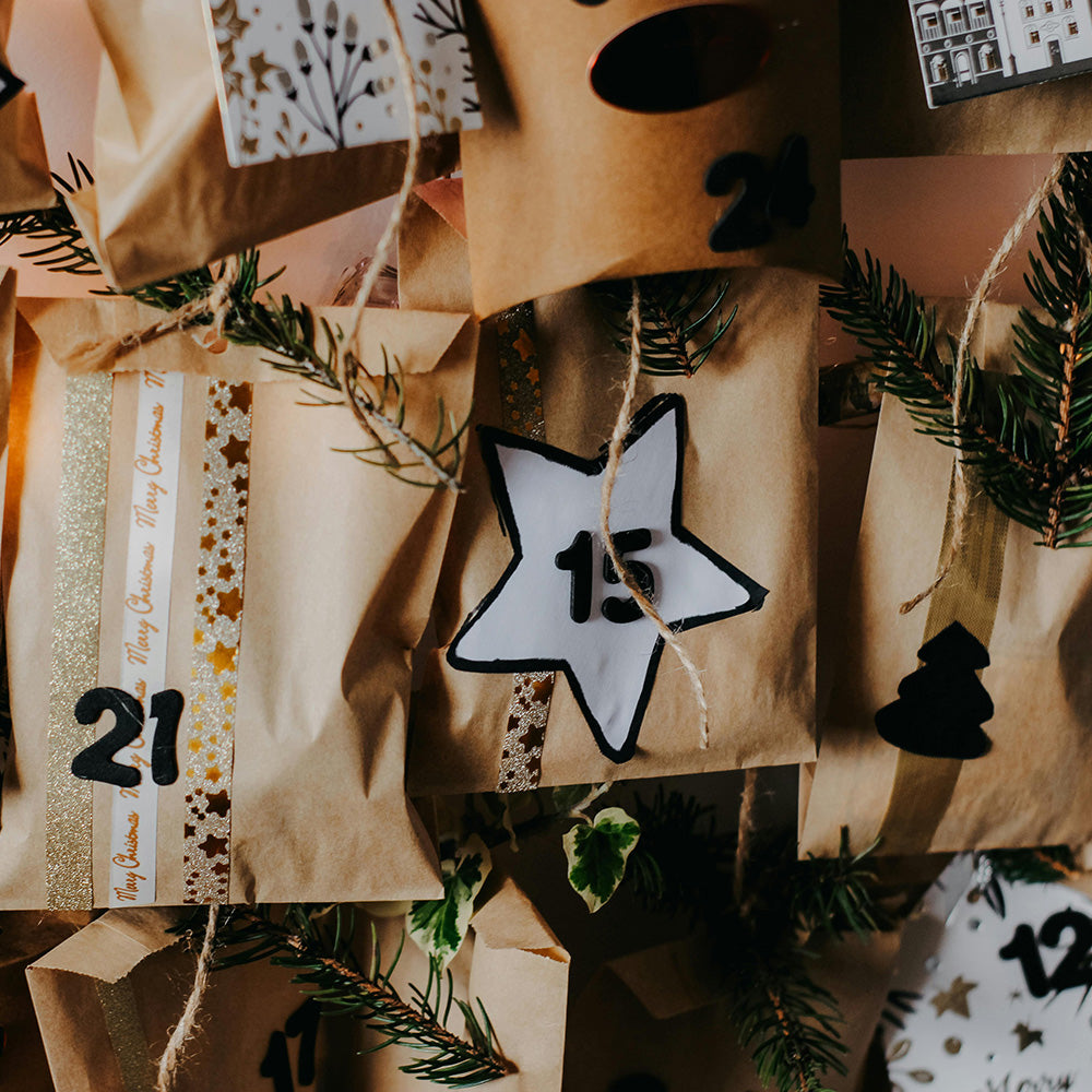stoffen_zakjes_en_decoraties_adventskalender